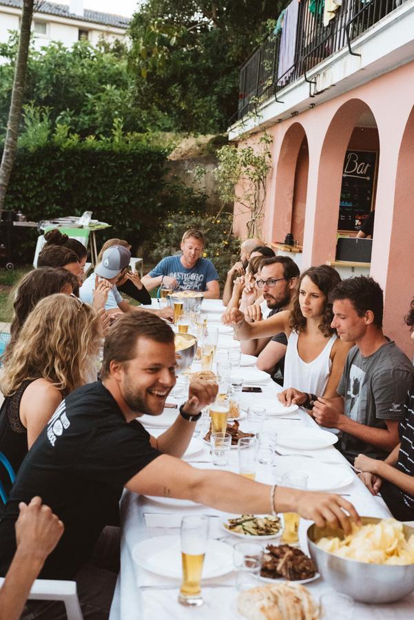 Hostal Way & Surf Camp