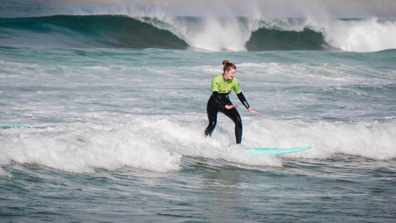 Way & Surf Camp * Cascaes