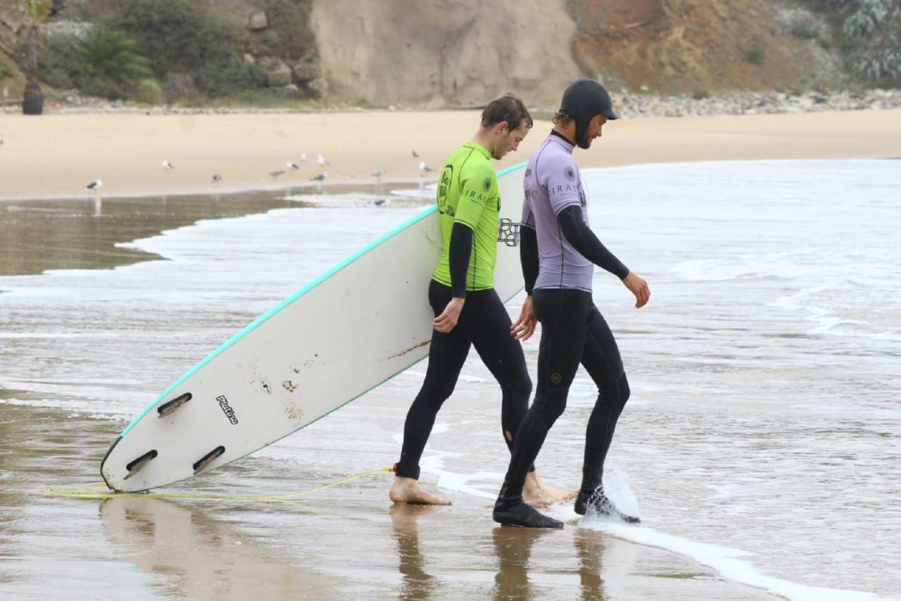 Way & Surf Camp Hostal *